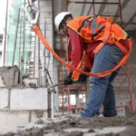 Se requiere albañil para construcción de hostal